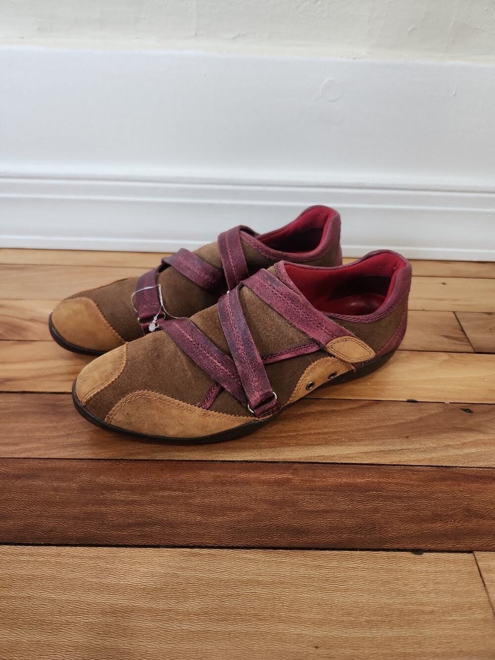 VTG Timberland Womens Comforia Suede Sneakers Flats Gorpcore Boho, 8
